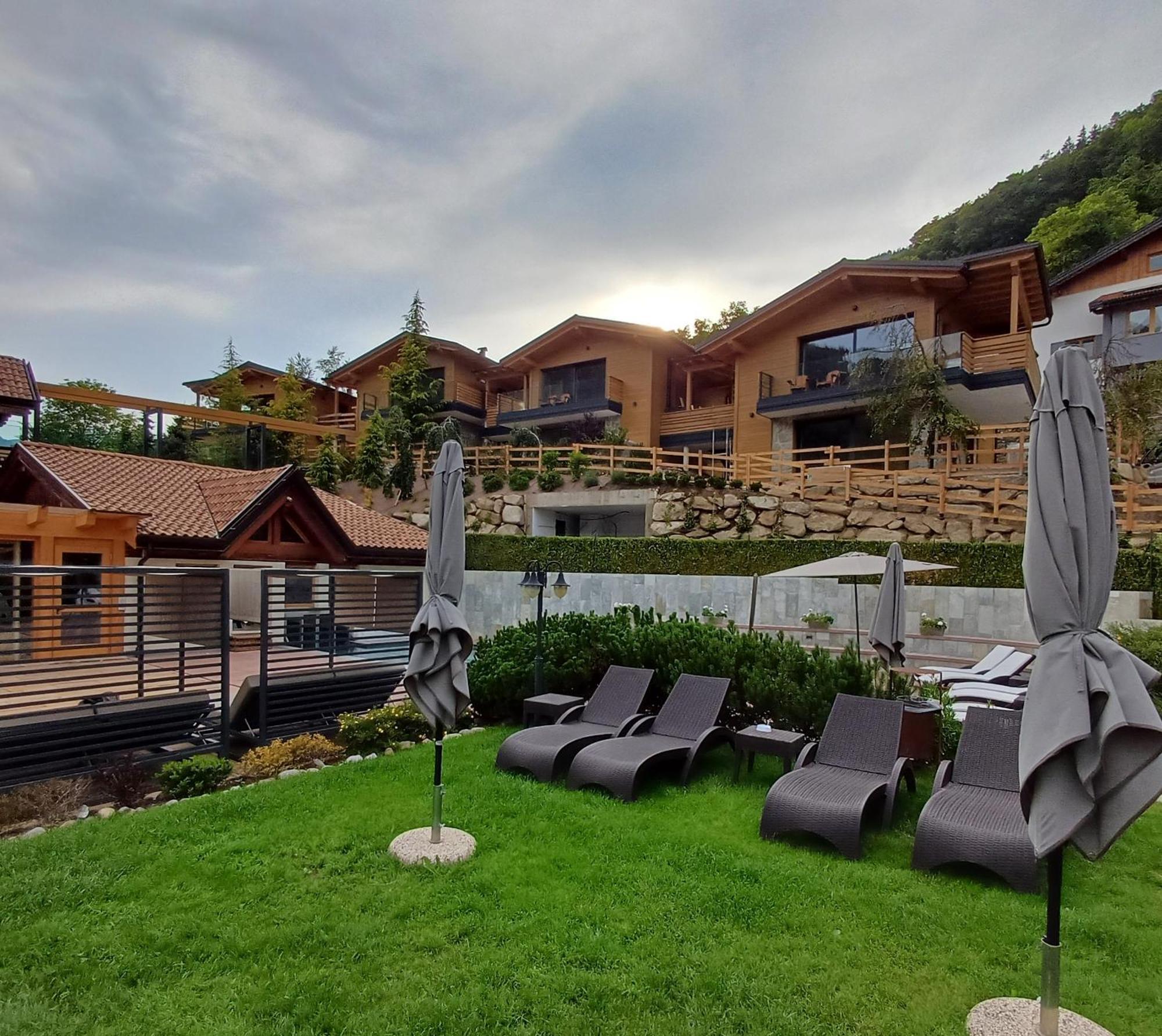 Boutique Hotel E Chalets Salvadori Mezzana  Exteriér fotografie