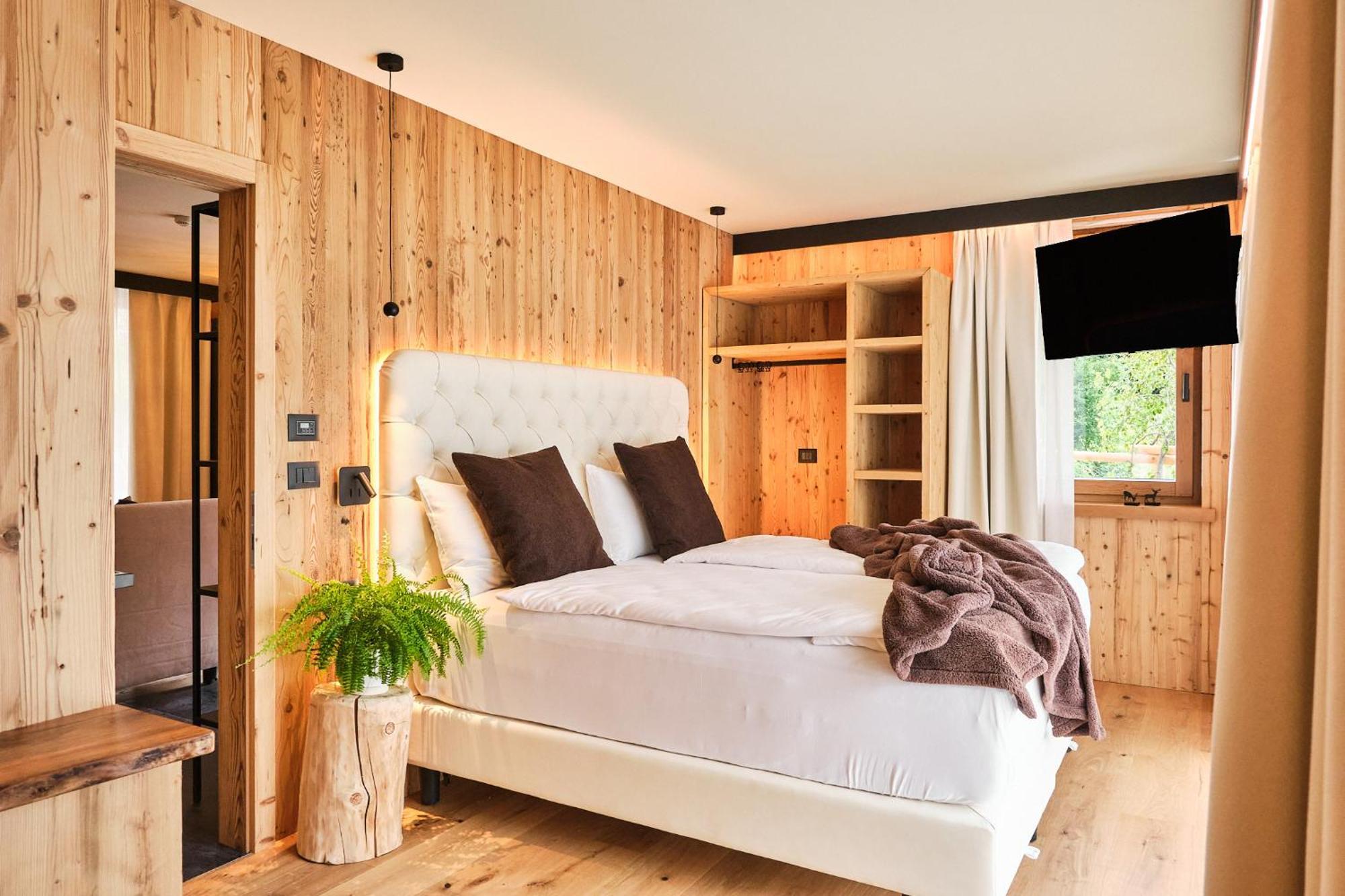 Boutique Hotel E Chalets Salvadori Mezzana  Exteriér fotografie