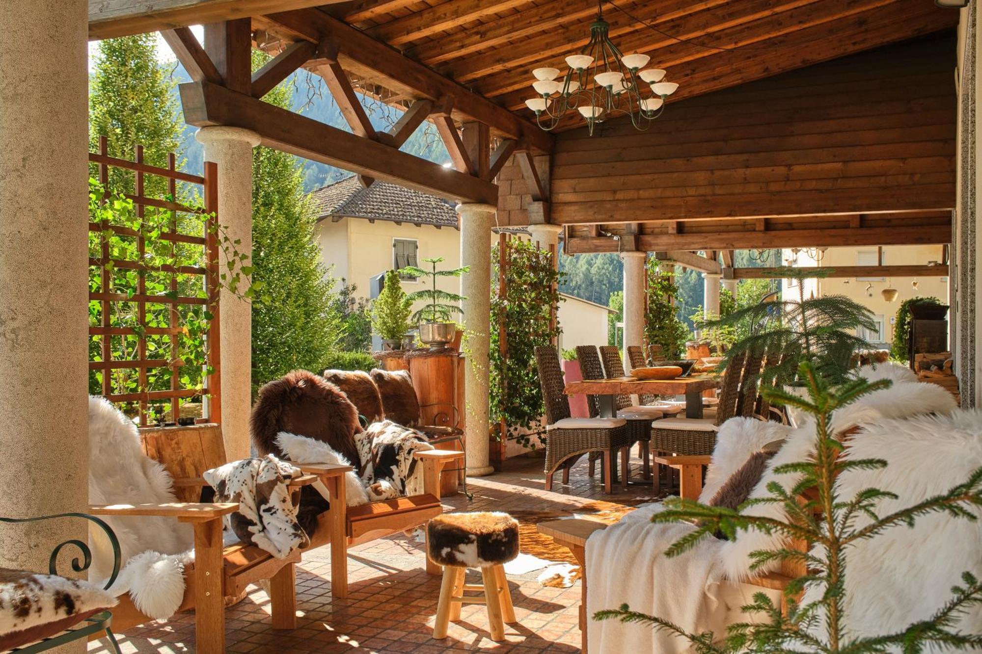 Boutique Hotel E Chalets Salvadori Mezzana  Exteriér fotografie